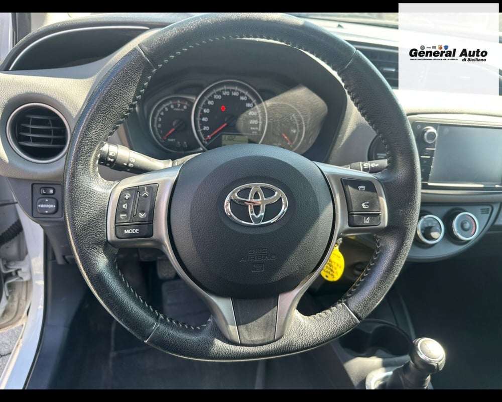 Toyota Yaris usata a Lucca (14)