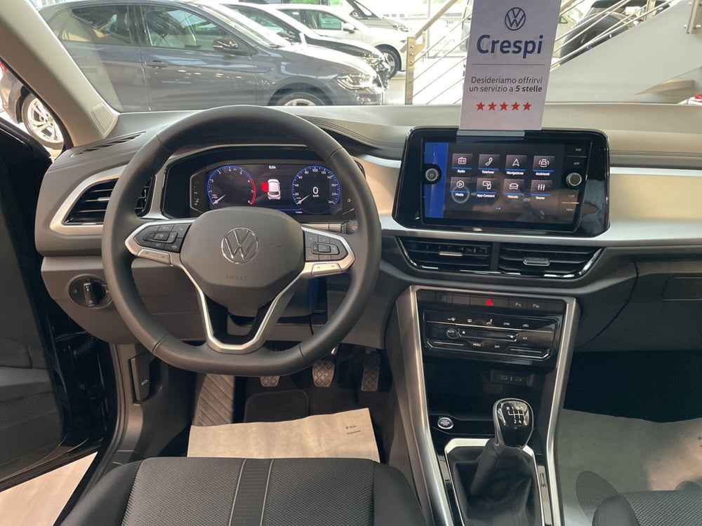 Volkswagen T-Roc nuova a Varese (14)