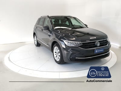 Volkswagen Tiguan 1.5 TSI ACT Life del 2022 usata a Bologna