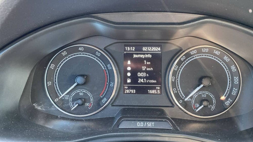 Skoda Kamiq usata a Salerno (8)
