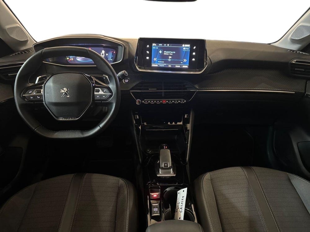 Peugeot 208 usata a Prato (11)