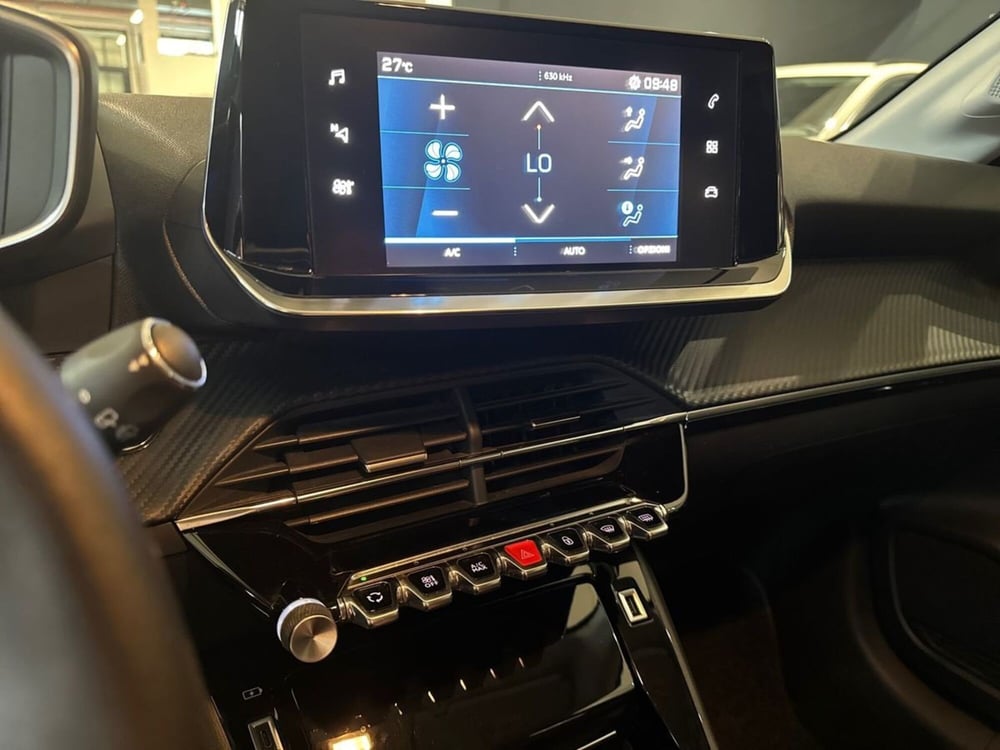 Peugeot 208 usata a Prato (15)