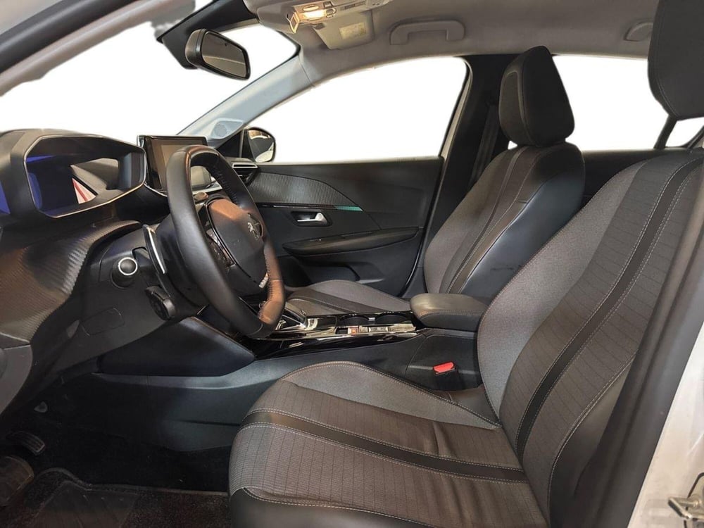 Peugeot 208 usata a Prato (9)