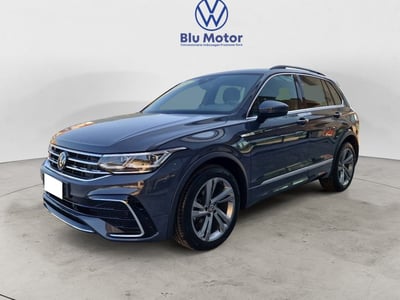 Volkswagen Tiguan 2.0 tdi R-Line 150cv dsg del 2023 usata a Ceccano
