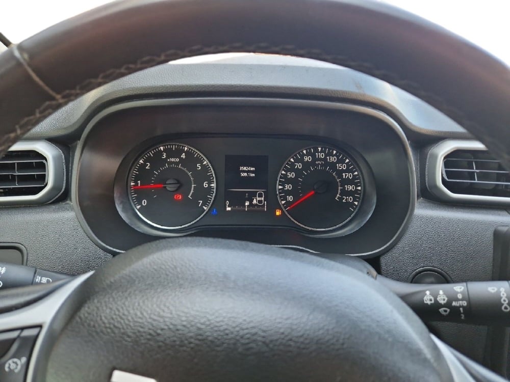 Dacia Duster usata a Frosinone (14)