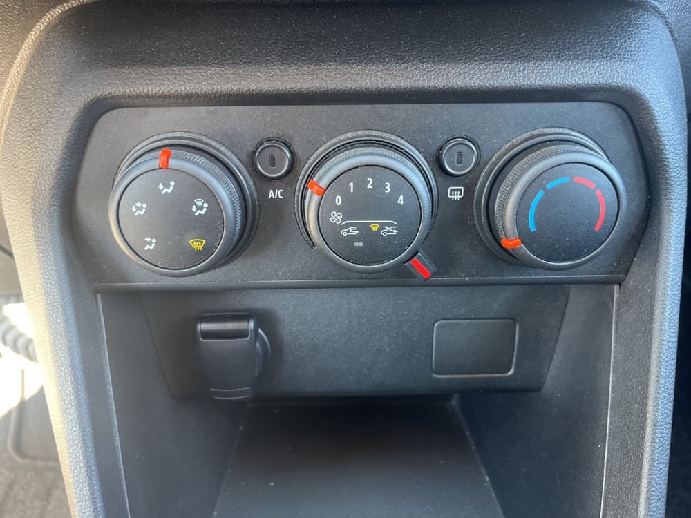 Dacia Sandero usata a L'Aquila (16)