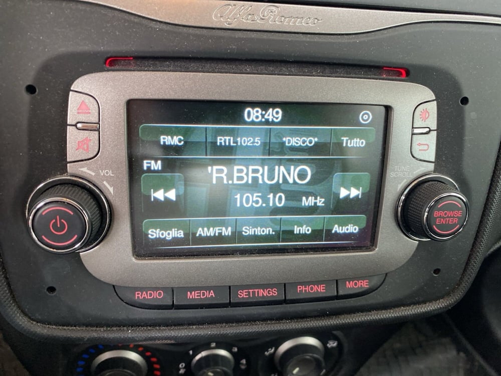 Alfa Romeo MiTo usata a Lodi (12)