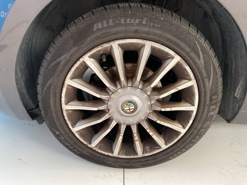 Alfa Romeo MiTo usata a Lodi (9)