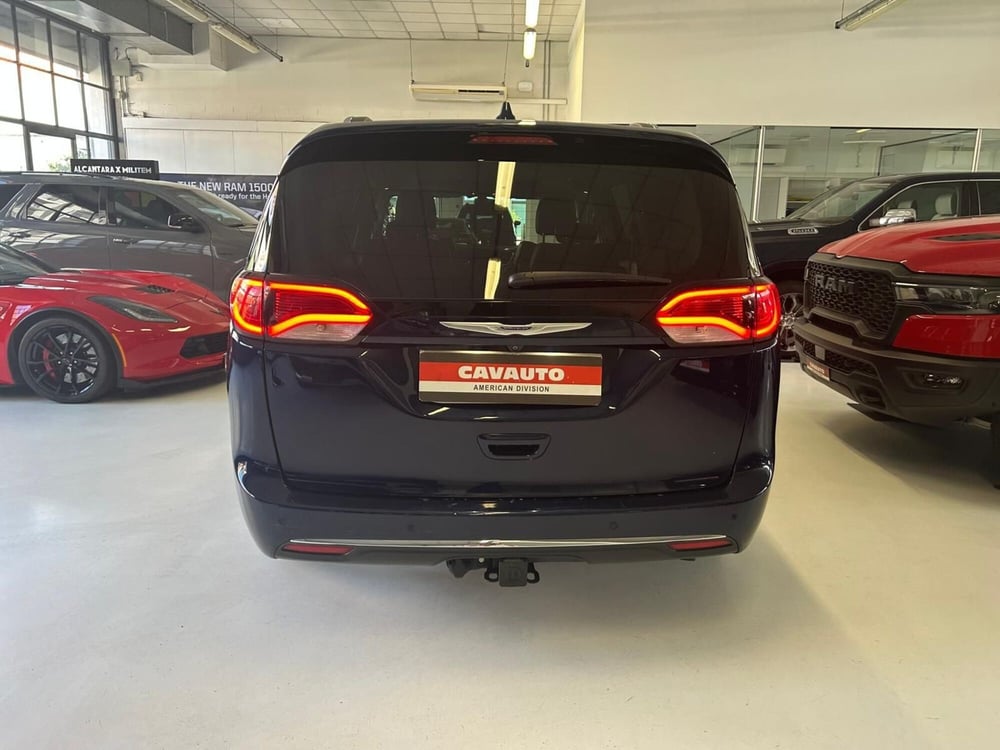Chrysler Pacifica usata a Monza e Brianza (2)