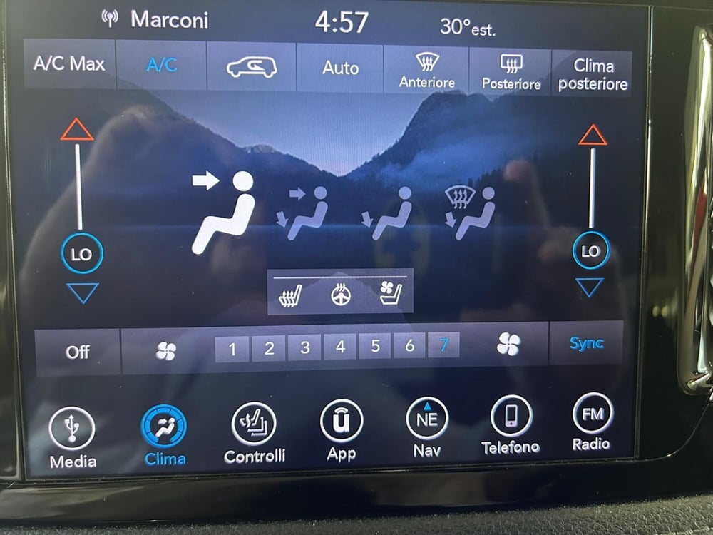 Chrysler Pacifica usata a Monza e Brianza (8)