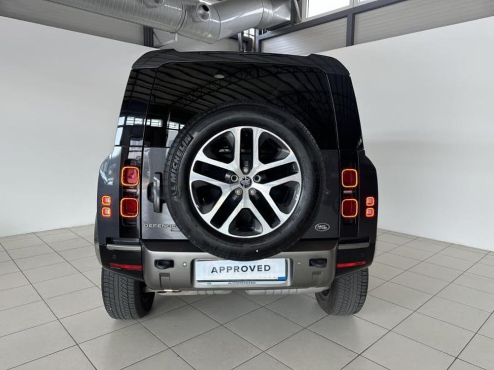 Land Rover Defender usata a Venezia (5)