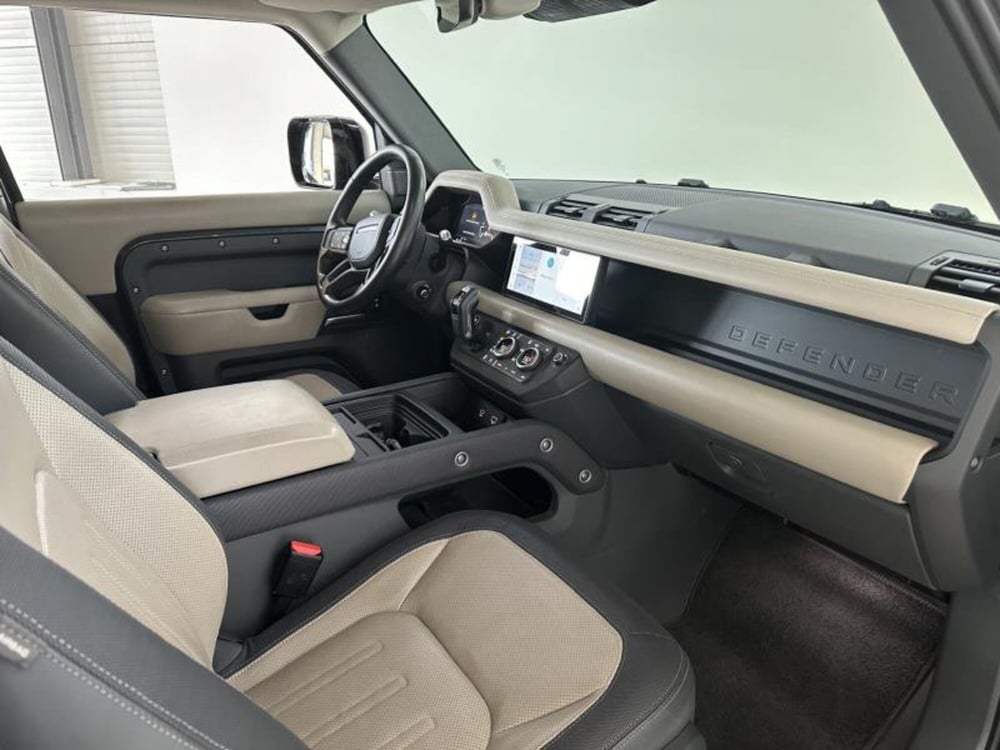 Land Rover Defender usata a Venezia (6)