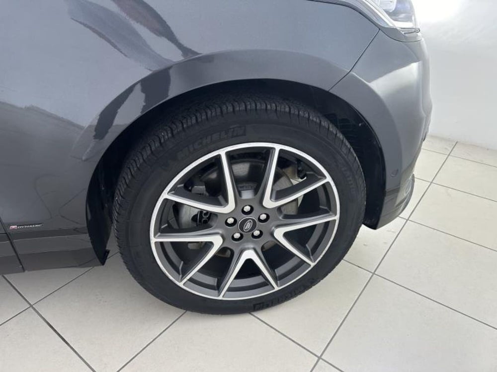 Land Rover Range Rover Velar usata a Venezia (8)