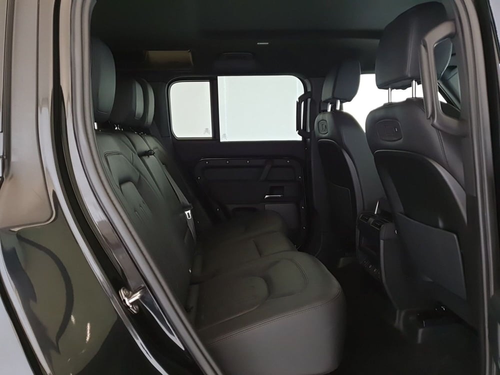 Land Rover Defender usata a Monza e Brianza (5)