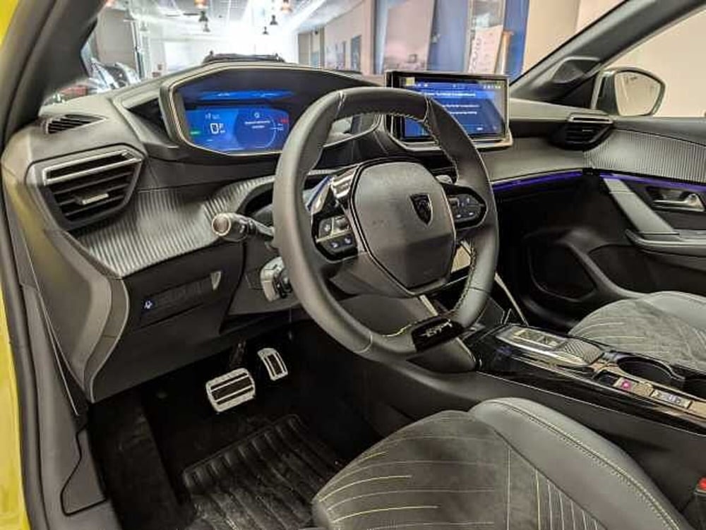 Peugeot 208 nuova a Teramo (11)