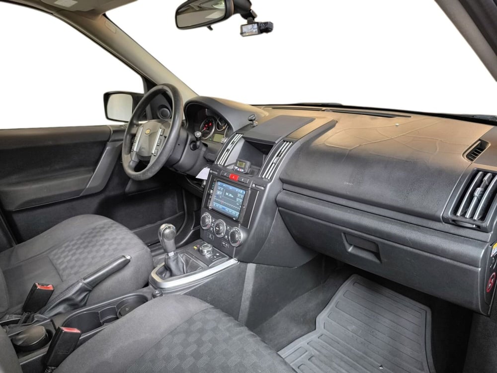 Land Rover Freelander usata a Udine (13)