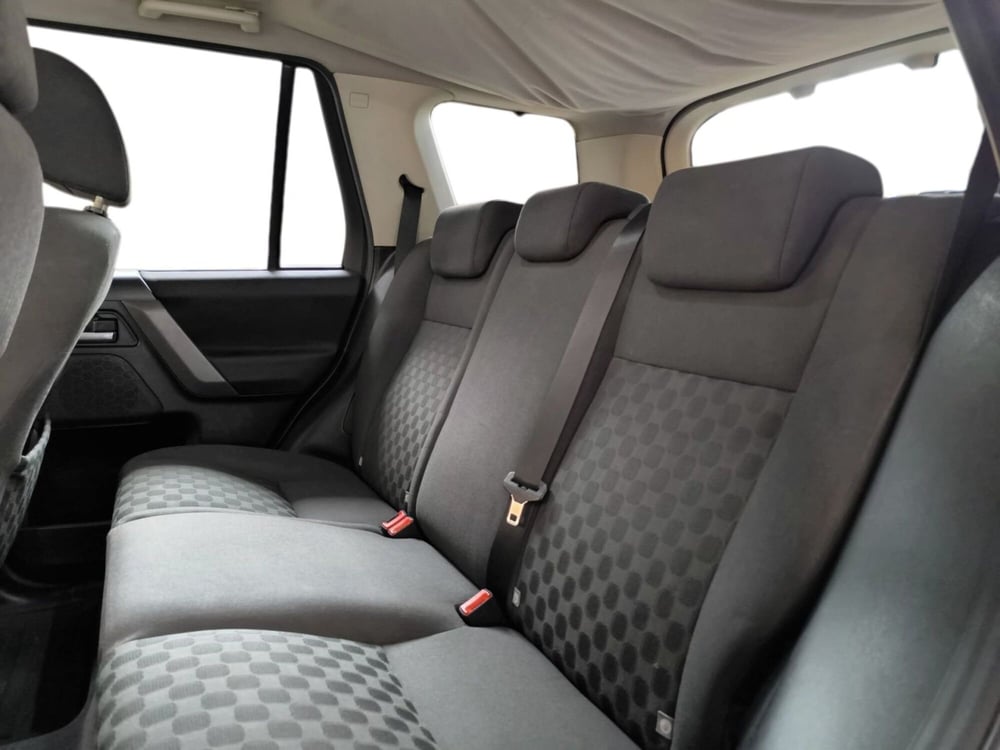 Land Rover Freelander usata a Udine (9)