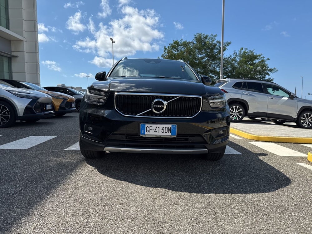 Volvo XC40 usata a Reggio Calabria (4)