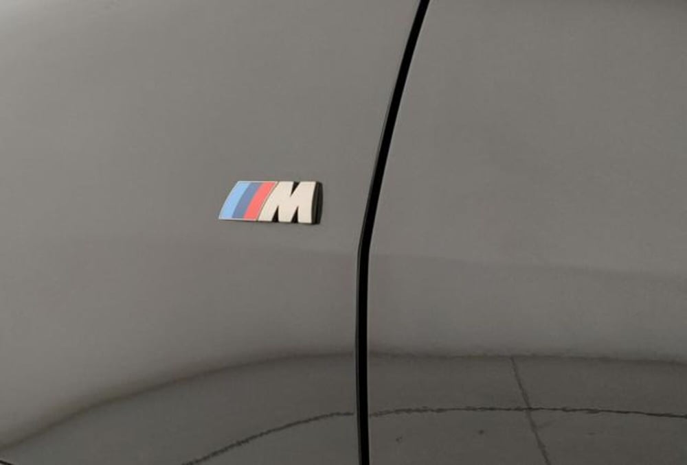 BMW i4 usata a Modena (11)