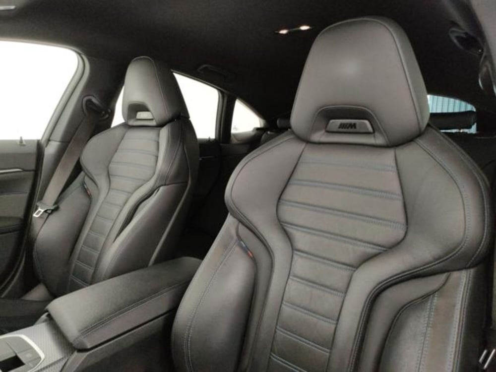 BMW i4 usata a Modena (17)