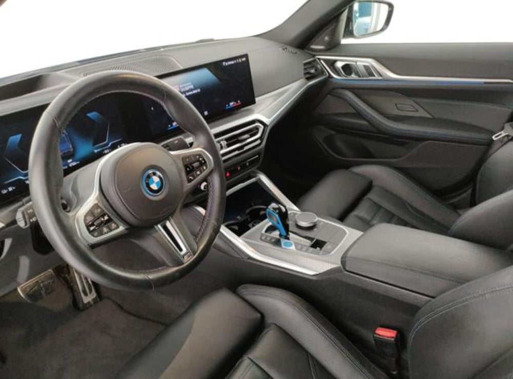 BMW i4 usata a Modena (19)