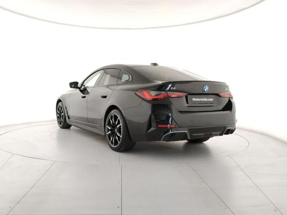 BMW i4 usata a Modena (3)