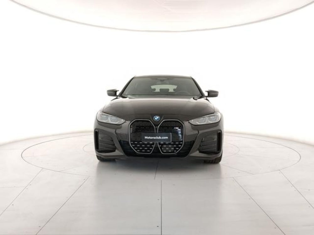 BMW i4 usata a Modena (7)