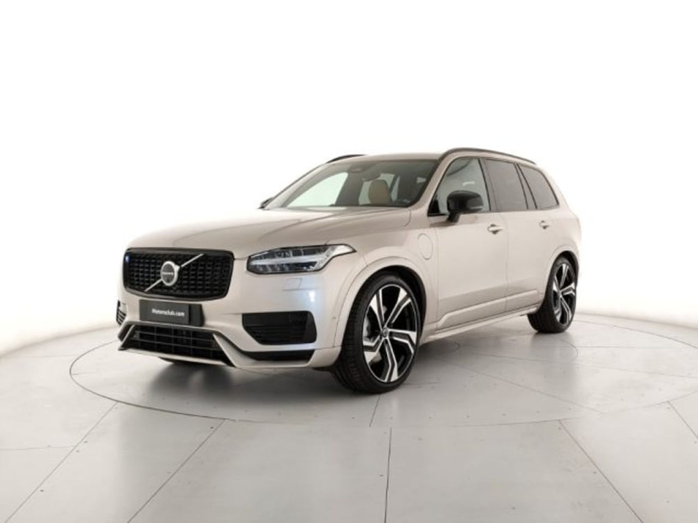 Volvo XC90 nuova a Modena (2)