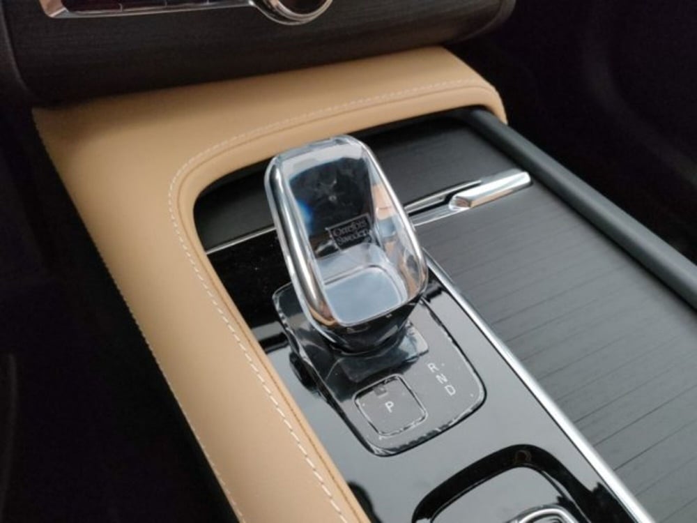 Volvo XC90 nuova a Modena (20)
