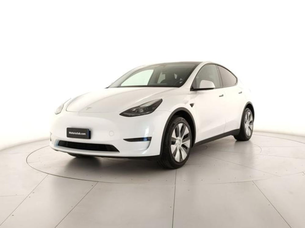 Tesla Model Y usata a Modena (2)