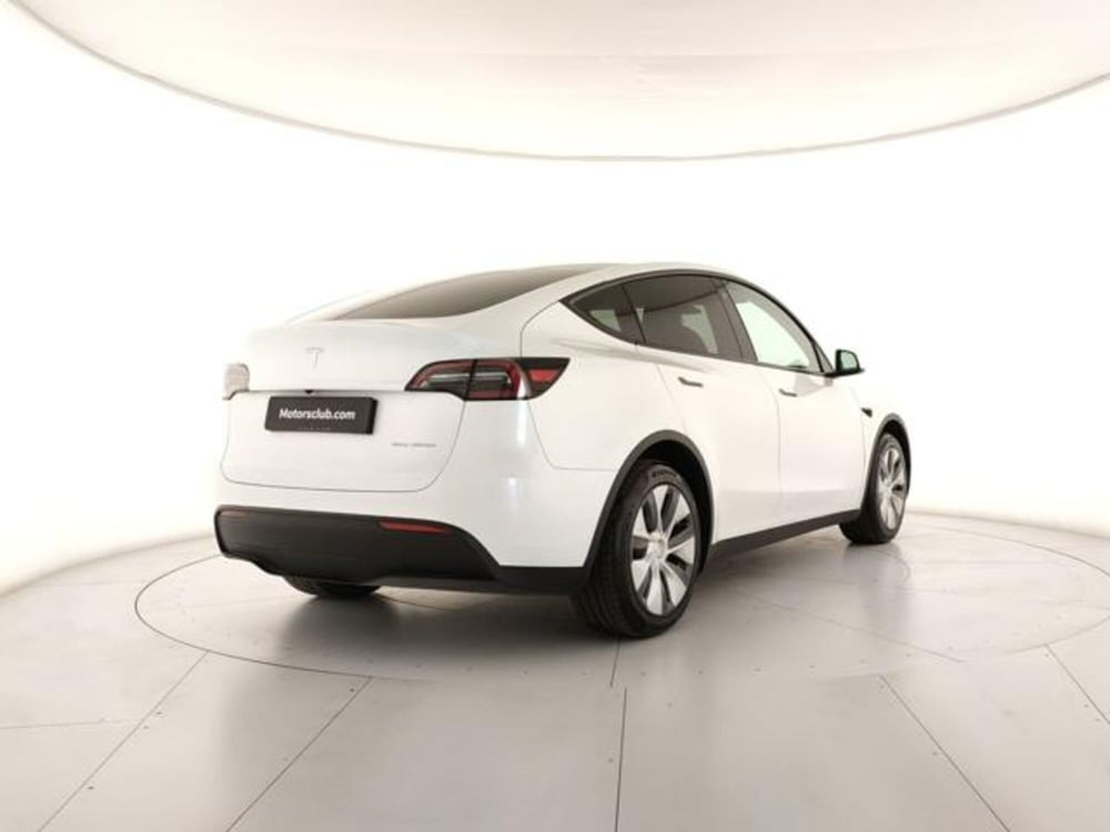 Tesla Model Y usata a Modena (5)