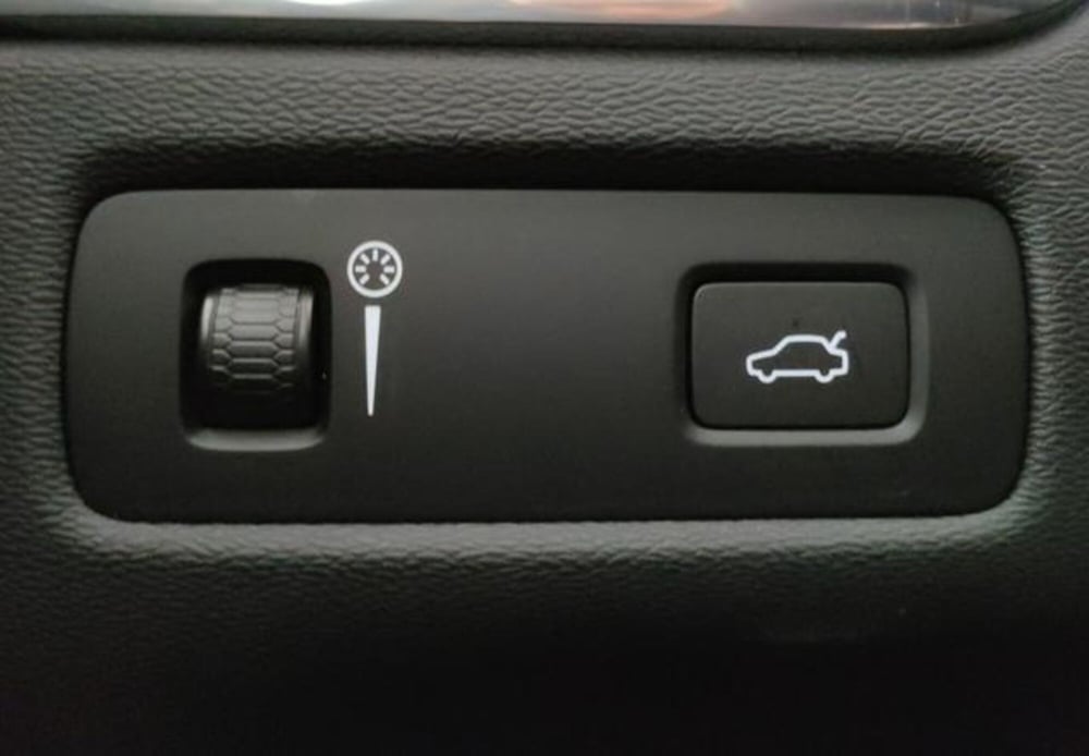 Volvo XC60 usata a Modena (13)