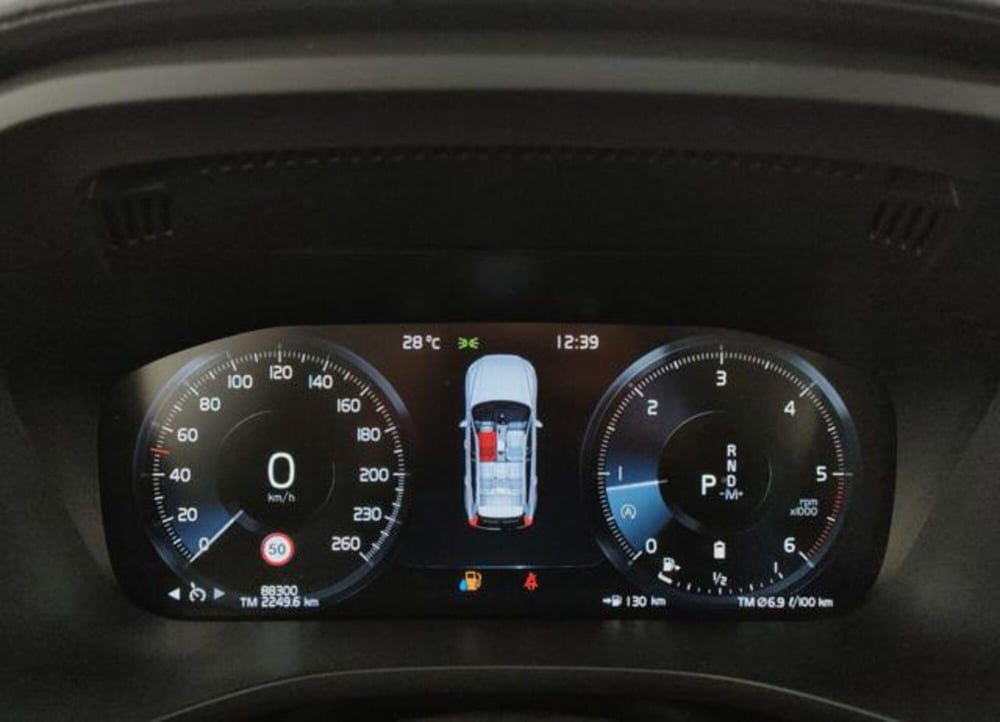 Volvo XC60 usata a Modena (19)
