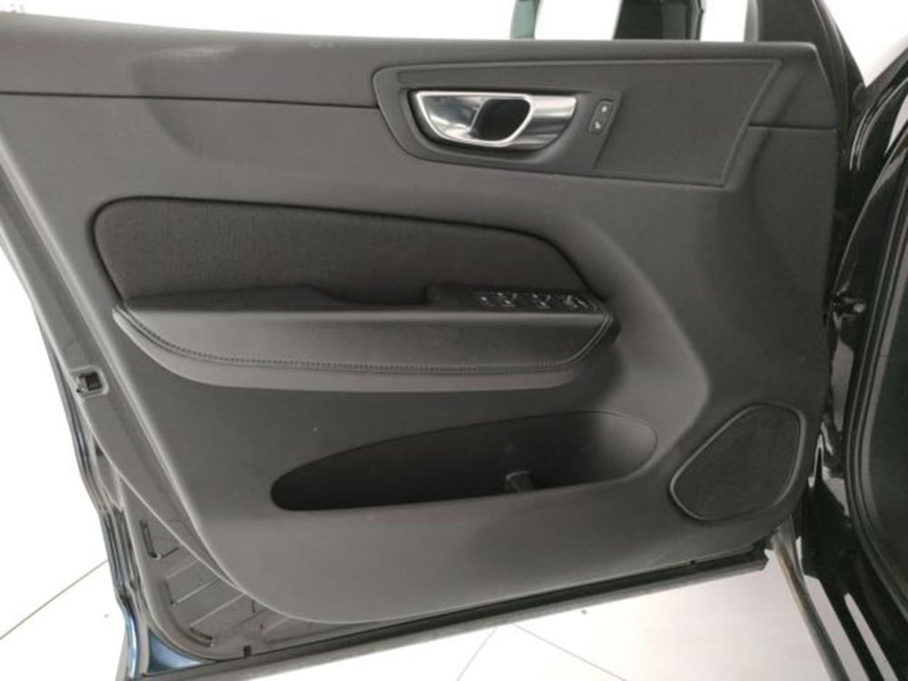 Volvo XC60 usata a Modena (11)