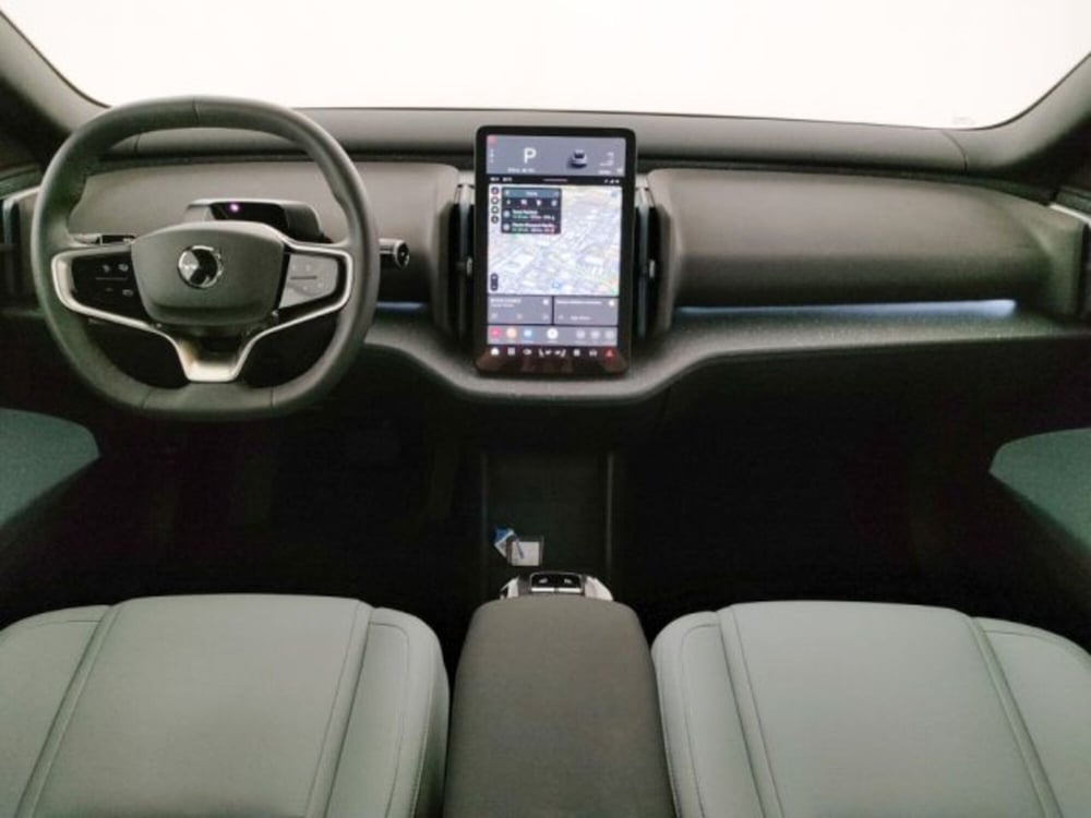 Volvo EX30 usata a Modena (11)