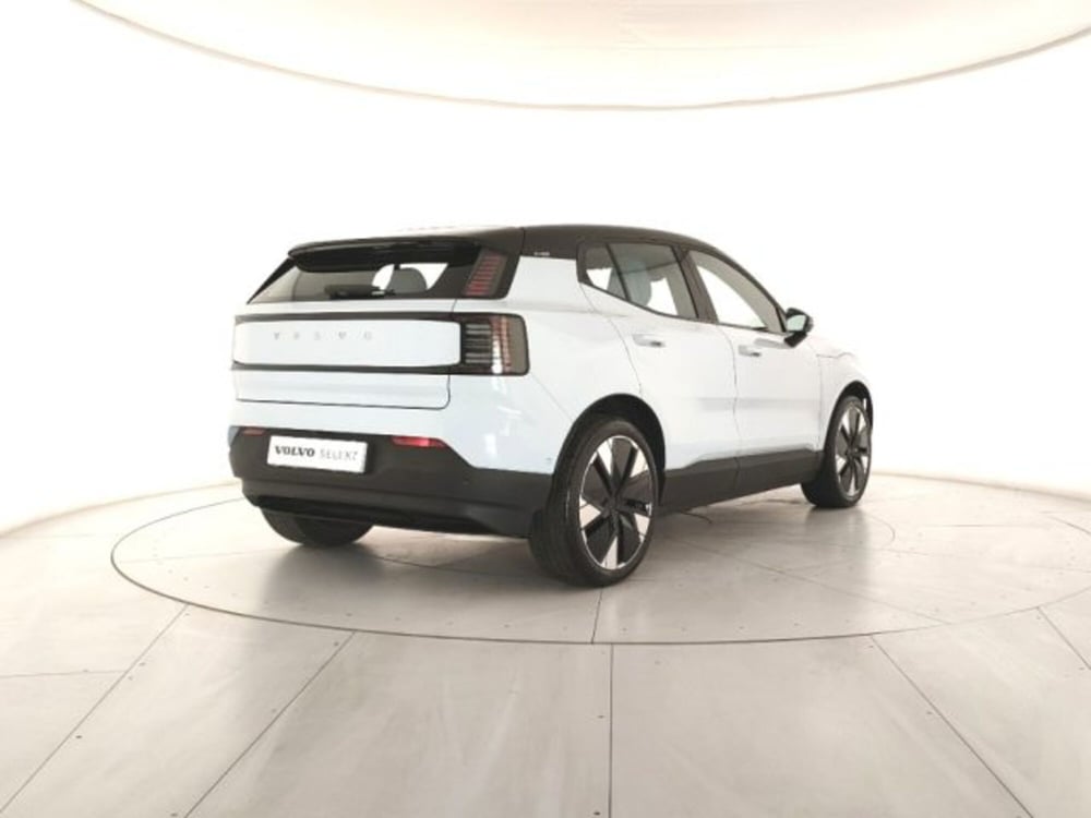 Volvo EX30 usata a Modena (5)