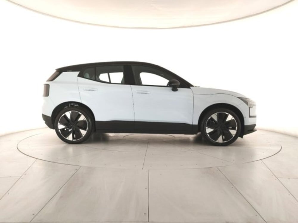 Volvo EX30 usata a Modena (6)