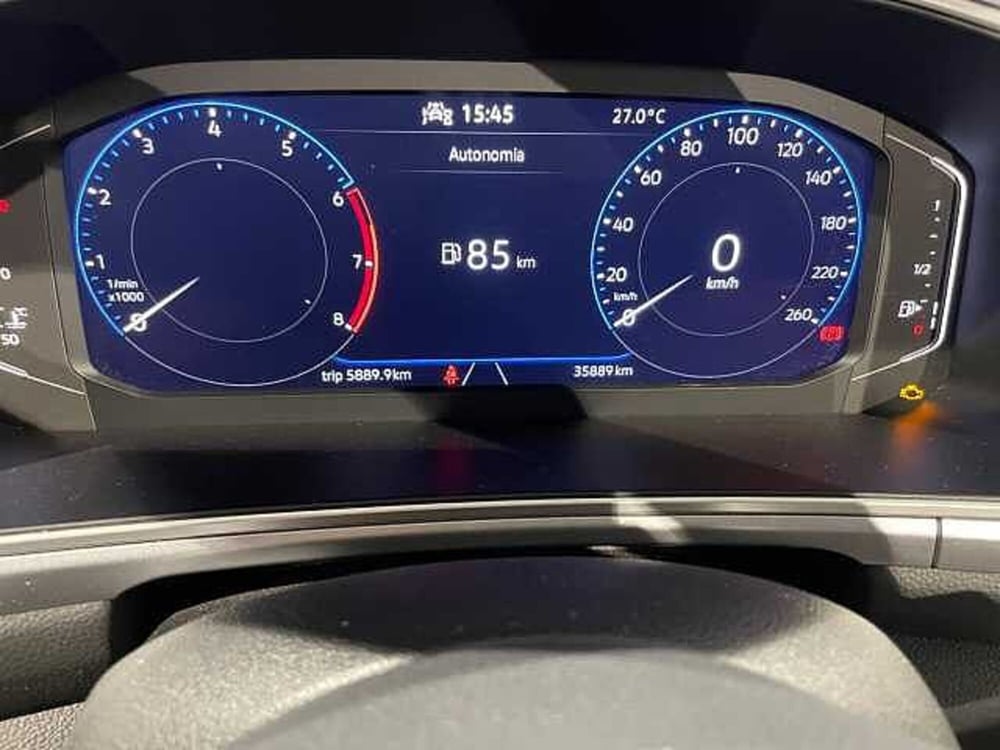 Volkswagen T-Roc Cabrio usata a Genova (11)