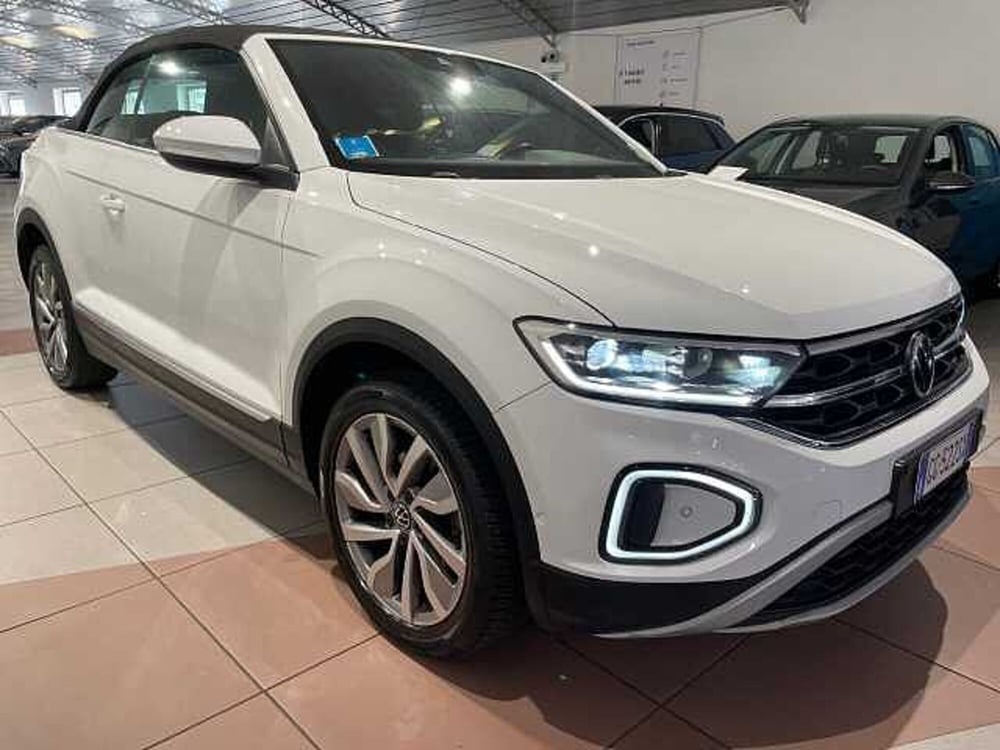 Volkswagen T-Roc Cabrio usata a Genova (5)