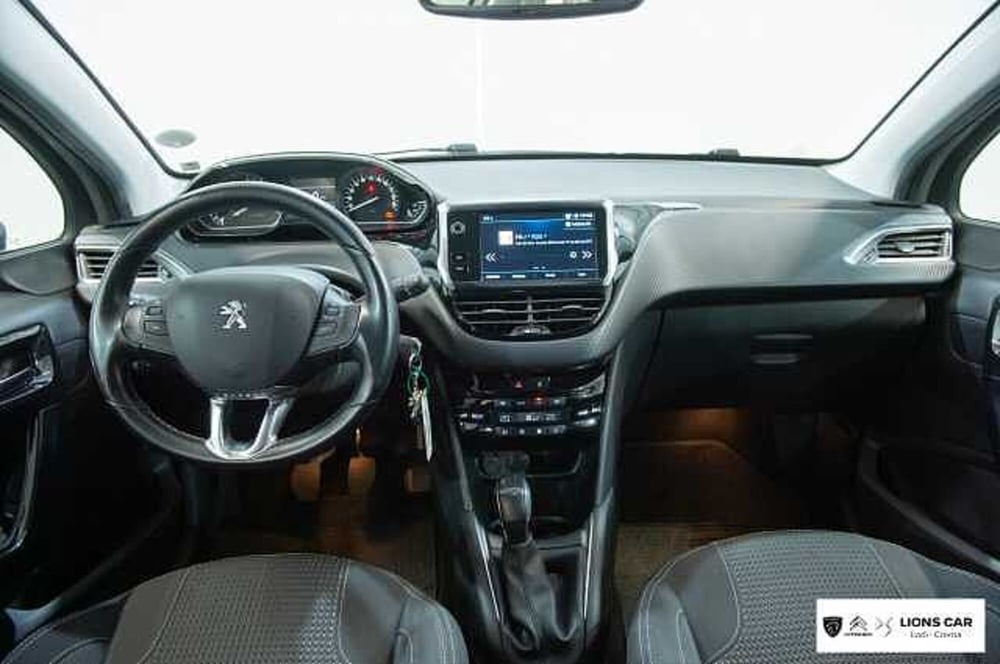 Peugeot 208 usata a Lodi (12)