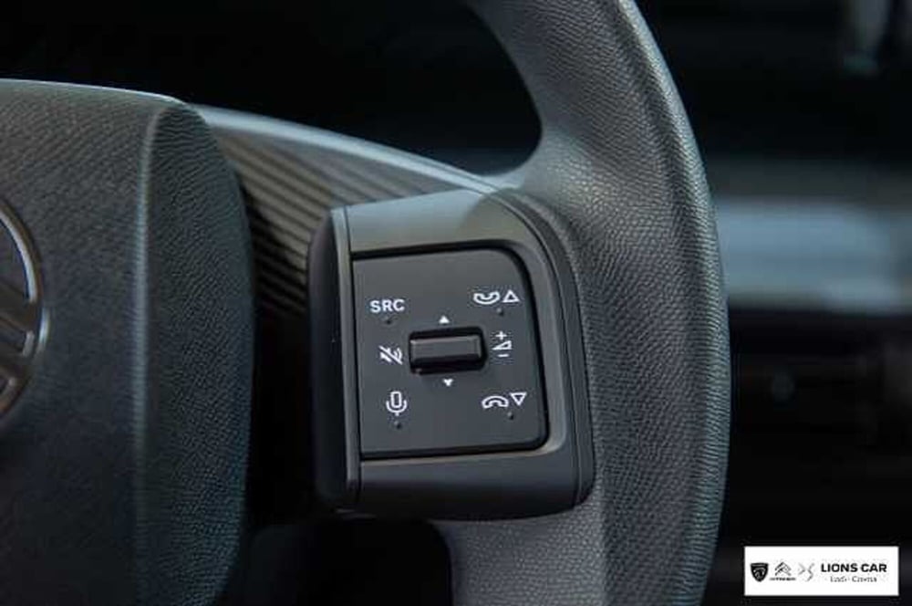 Citroen C3 Aircross nuova a Lodi (15)