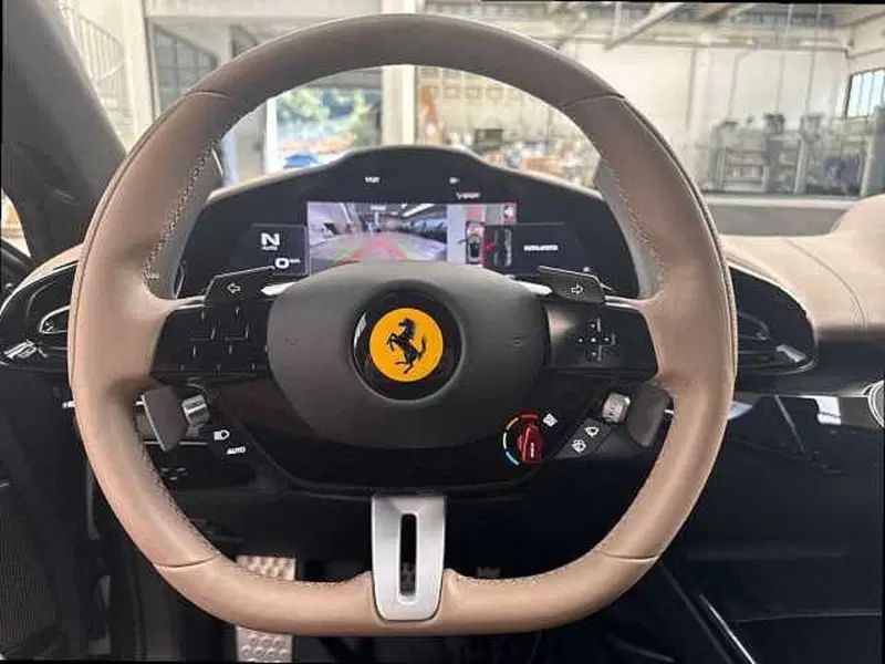 Ferrari Purosangue usata a Napoli (16)