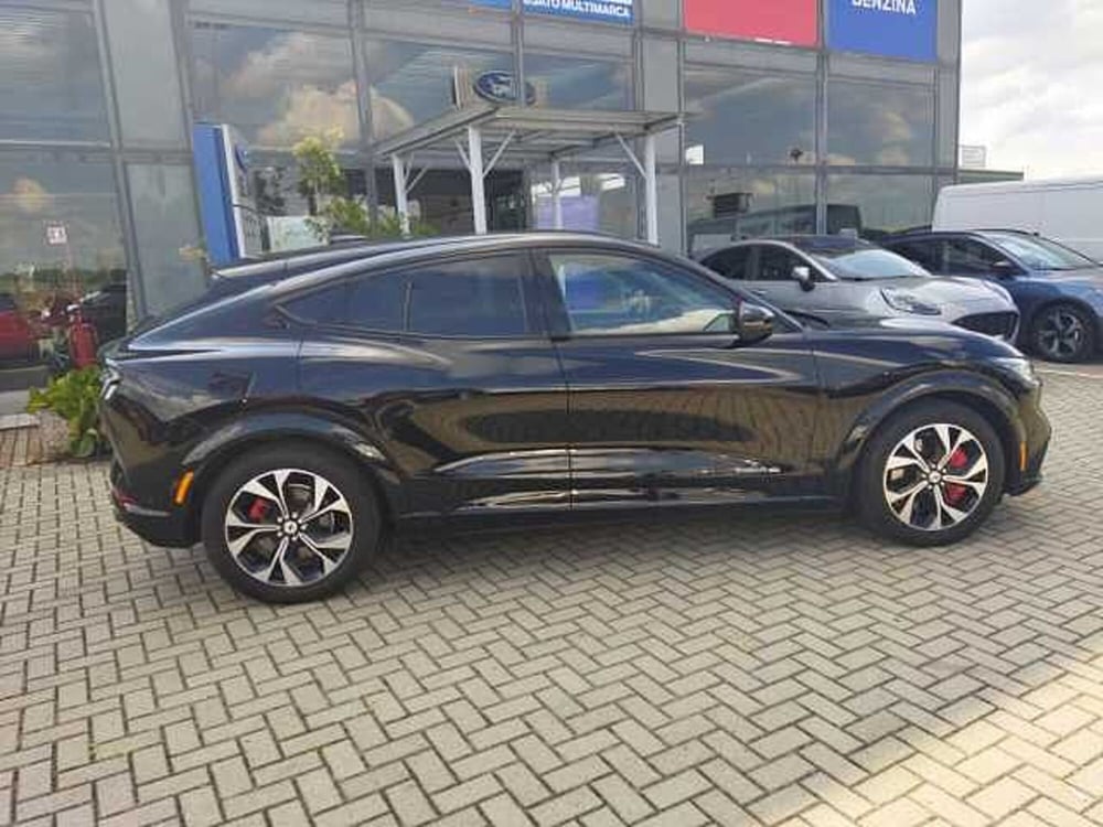 Ford Mustang Mach-E usata a Torino (9)