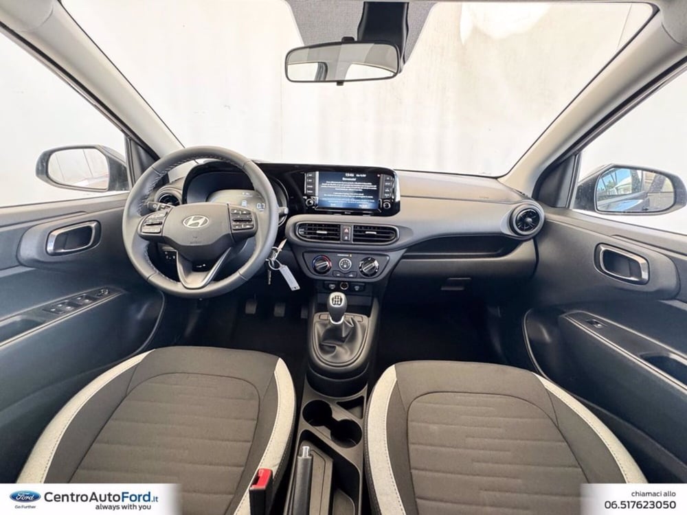 Hyundai i10 nuova a Roma (10)