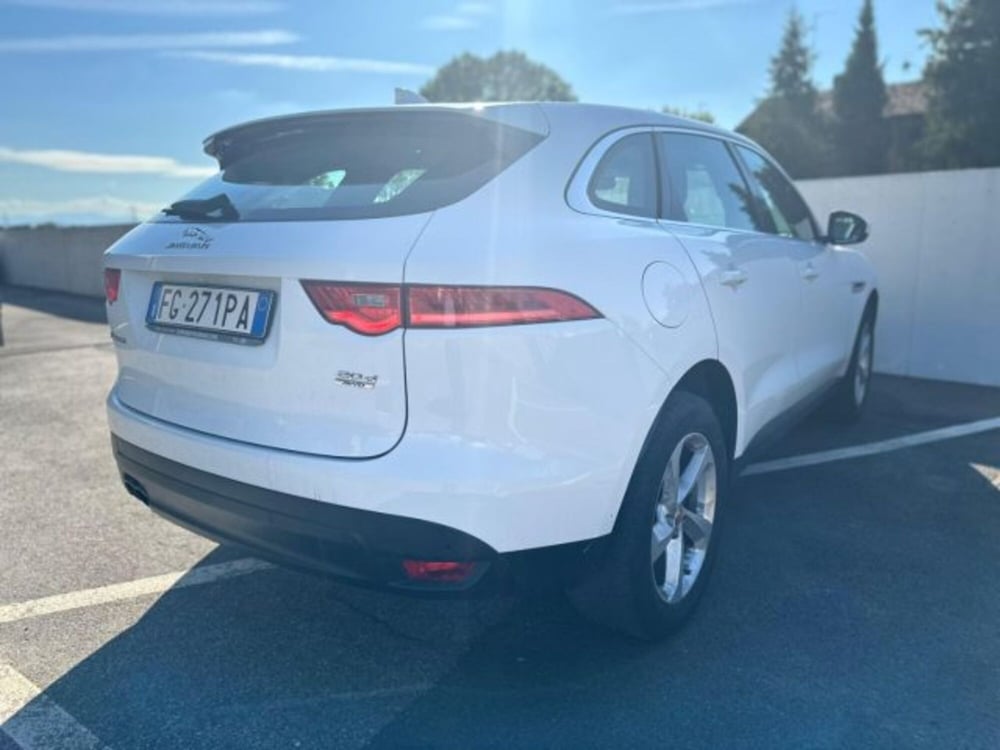 Jaguar F-Pace usata a Modena (2)