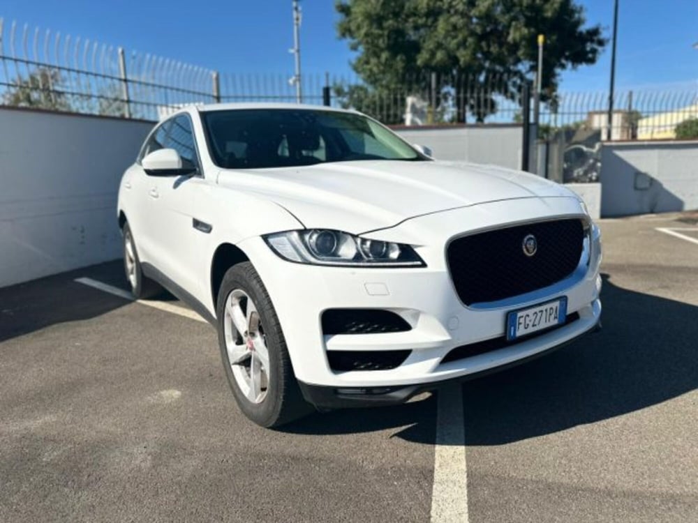 Jaguar F-Pace usata a Modena (4)