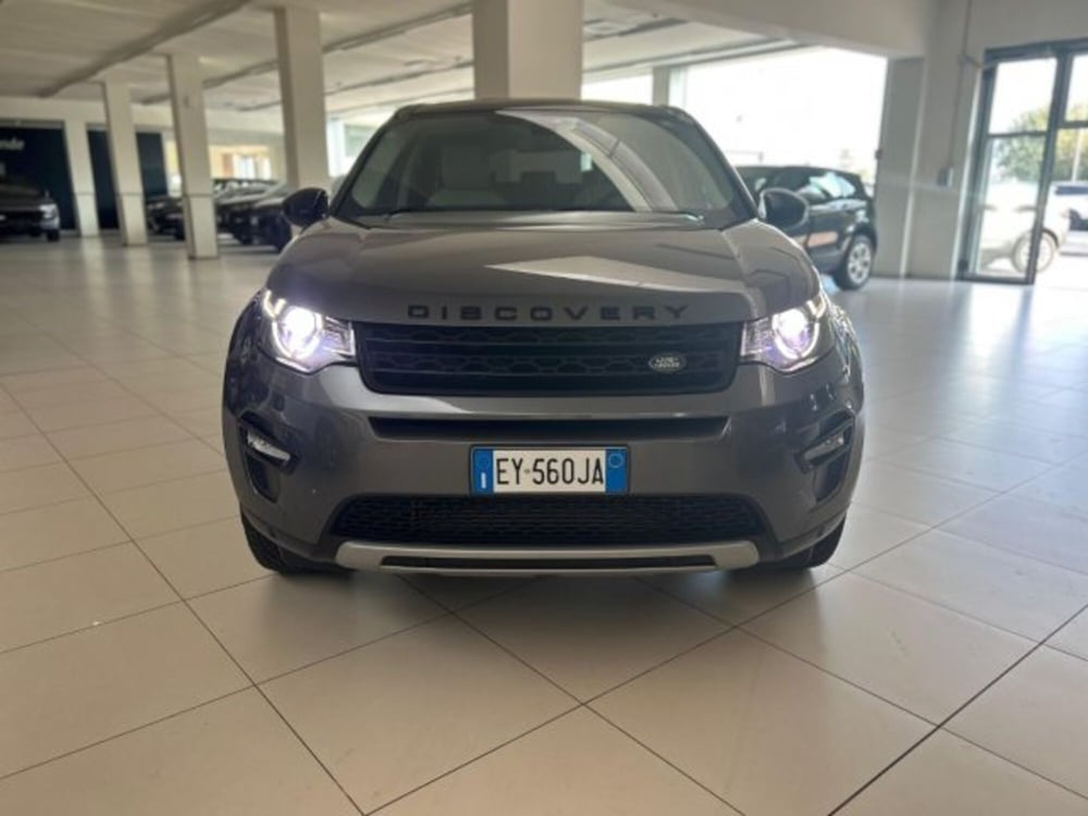 Land Rover Discovery Sport usata a Modena (15)