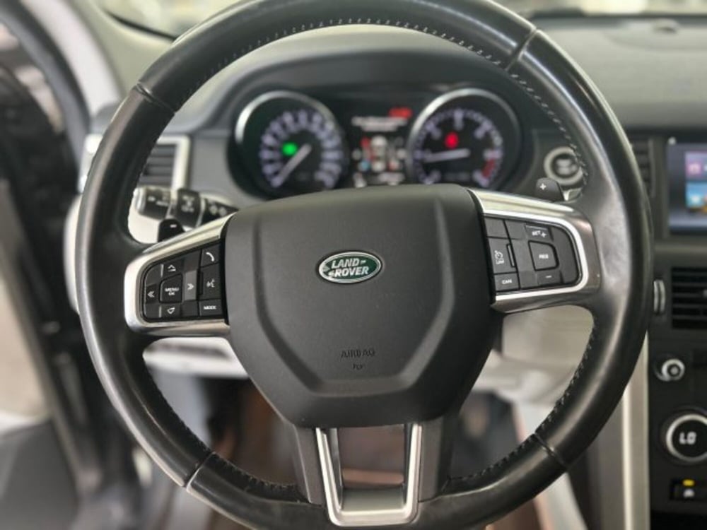 Land Rover Discovery Sport usata a Modena (9)