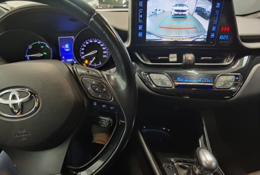 Toyota Toyota C-HR usata a Modena (9)