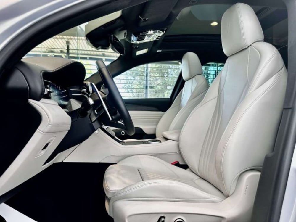 Maserati Grecale usata a Torino (10)